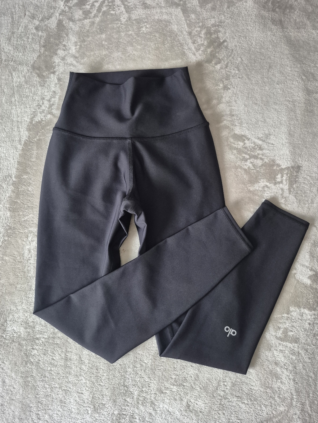 Nwot- Alo Yoga High-Waist Airlift Leggings